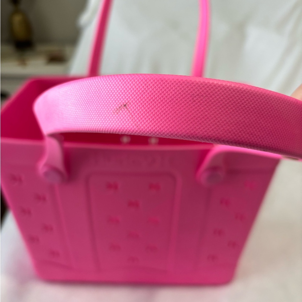 Hurley Vibrant Pink Women's Tote - Picture 10 of 10